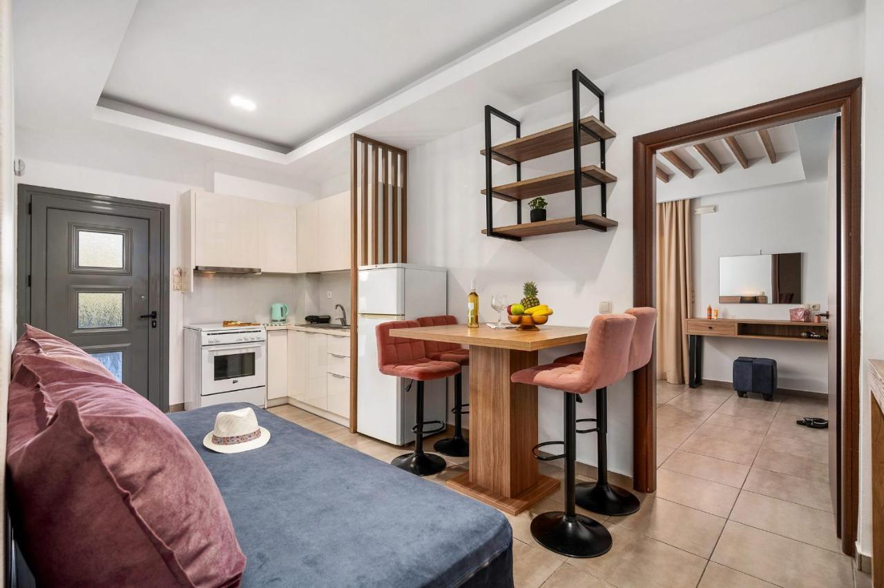 Marina Apartments Lentas Bagian luar foto